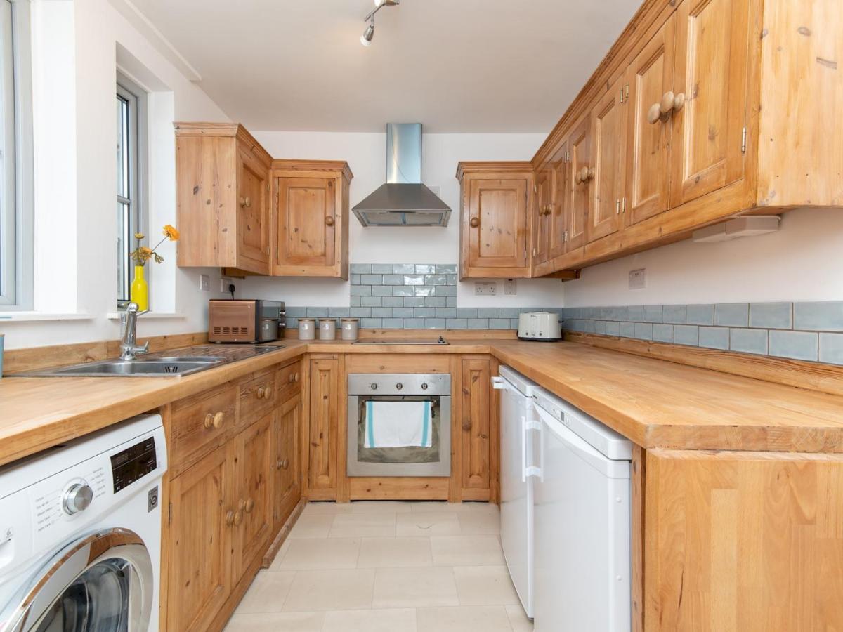 Pass The Keys Bright Modern One Bed Apartment - Bath City Centre Exterior photo